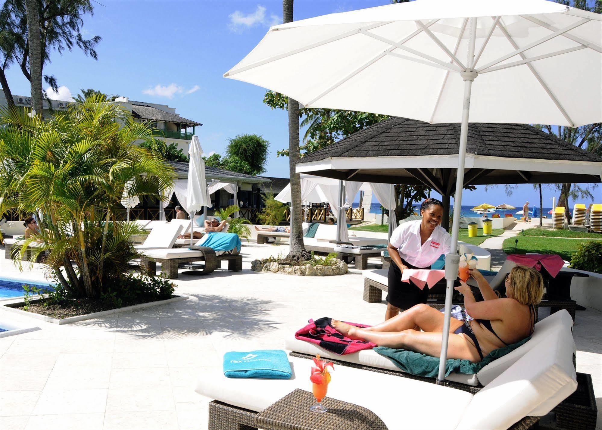 Starfish Discovery Bay Holetown Luaran gambar