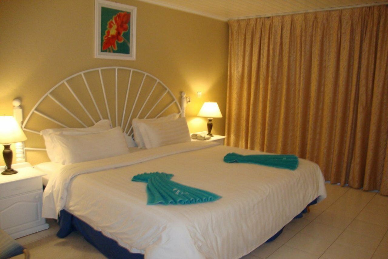 Starfish Discovery Bay Holetown Luaran gambar